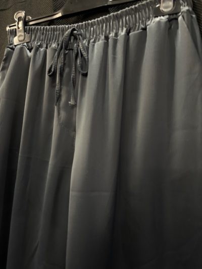 Pantalón satinado